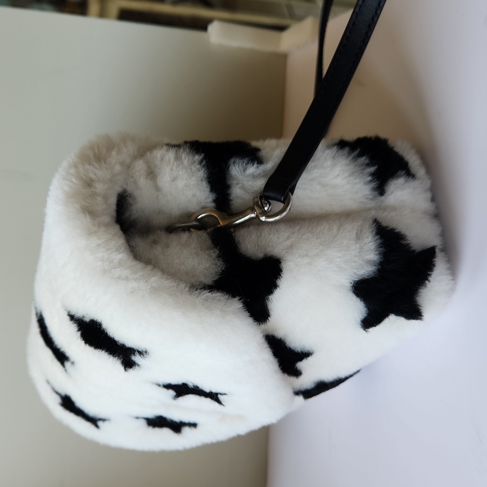 SAINT LAURENT YSL Toy Loulou Star Shearling Pouch Bag RARE - Picture 3 of 10